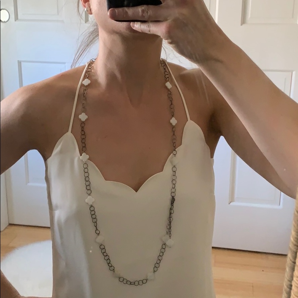 AE pearl flower chain necklace
